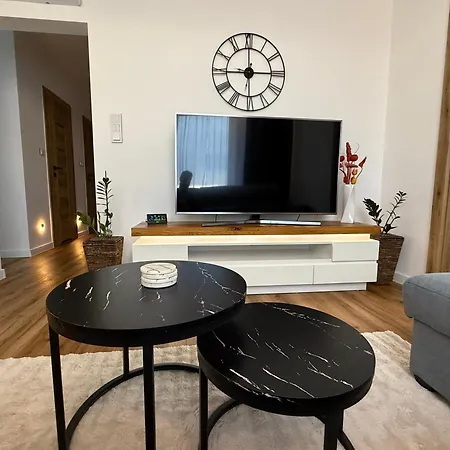 Apartment S Balkonem, Klimatizaci A Infrasaunou