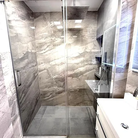 S Balkonem, Klimatizaci A Infrasaunou Apartment Ostrava