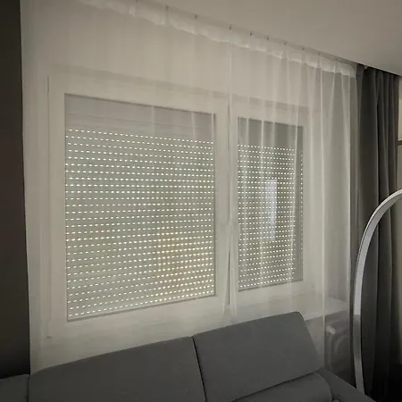 아파트 S Balkonem, Klimatizaci A Infrasaunou *