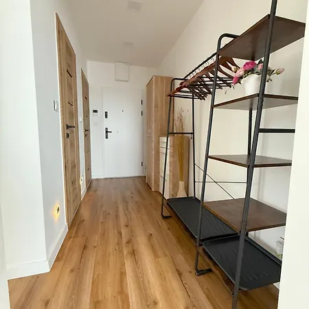 Apartment S Balkonem, Klimatizaci A Infrasaunou