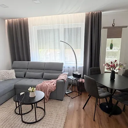 Apartnany To-to אוסטרבה