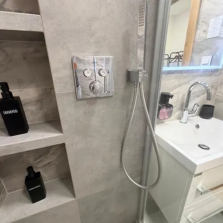 דירה Apartnany To-to אוסטרבה